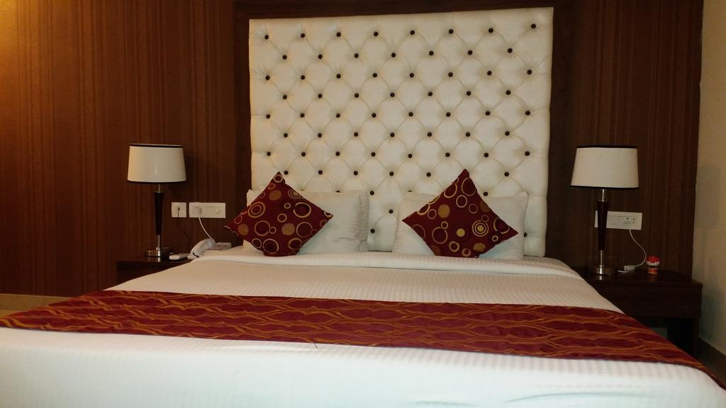 Hotel JSR Continental Dehradun Zimmer foto
